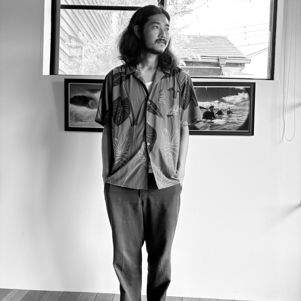 Color:Pumice-Florence x Sig Zane Kalo Aloha Shirt