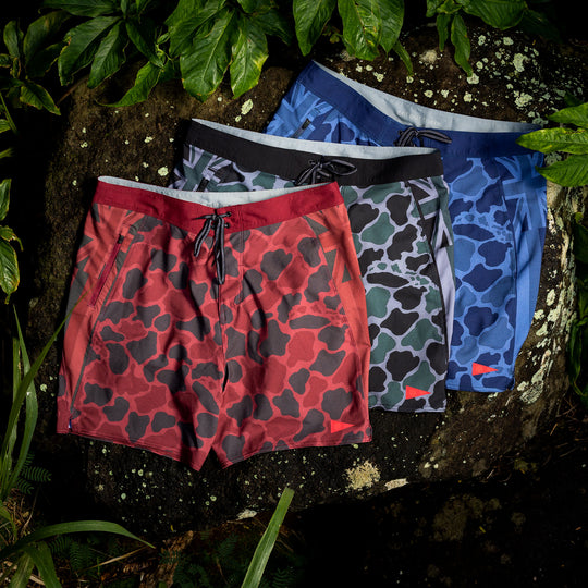 Color:Maroon-F1 Pro Hawaii Camo Boardshort